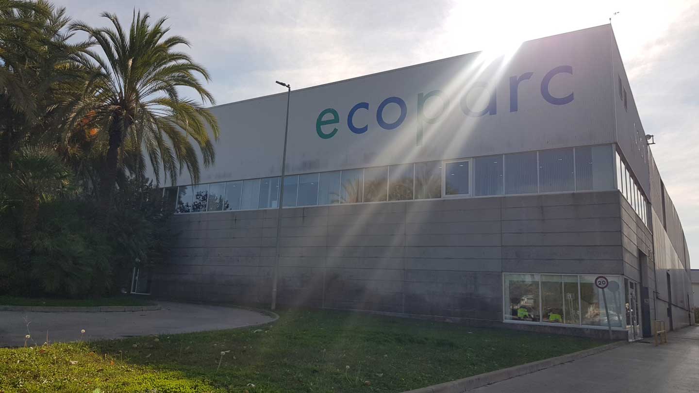 65% de ahorro energético con luces de LED en ECOPARC