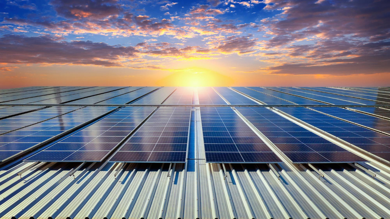 Foco exterior SOLAR LED, beneficios de implementar la energía solar