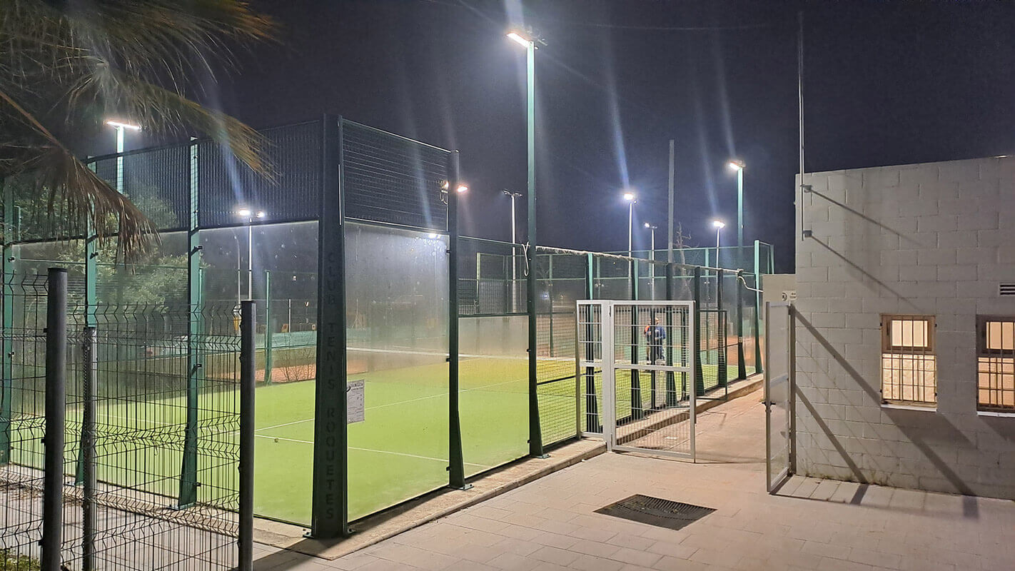 Proyecto de Iluminación del Club de tenis Sant Pere de Ribes - Pádel, Tenis y Piscina